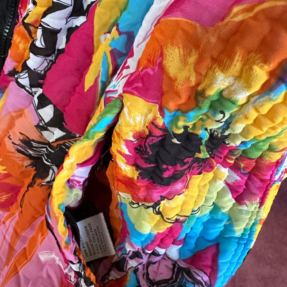 Reversible zip up Jacket! - Picture 8 of 9